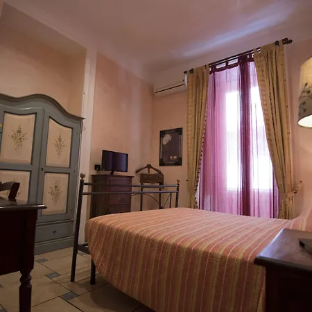 Schilizzi Νάπολη